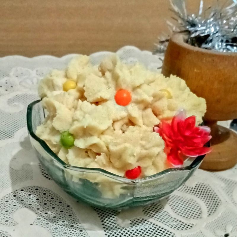 

Kue Semprit Susu Keju