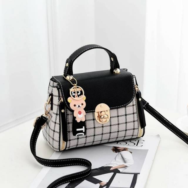 GT 1361 BQ 2046 GI 387 RISCE Tas selempang import wanita cewek perempuan JT EL 200 LT 1275 CR 7041