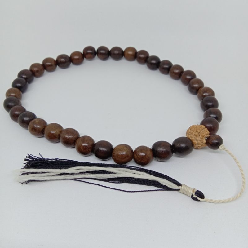 Tasbih Gaharu Super 33 Butir / Tasbih Kayu Gaharu Wangi 12mm / Tasbeh Kayu