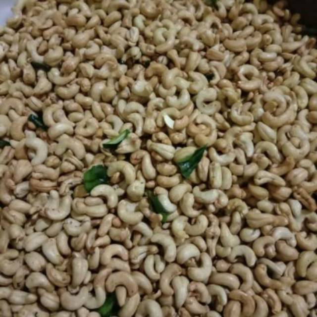 

Kacang mete goreng bawang 1kg