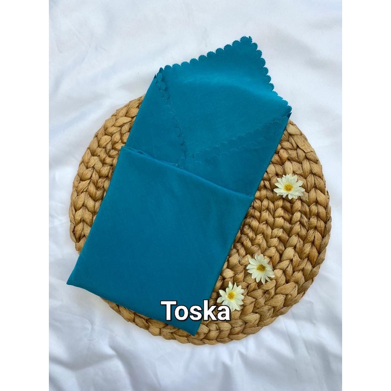 Hijab/jilbab Segi empat wolfis lasercut / segi empat lasercut  wolfis / segi empat lasercut premium / segi empat lasercut / segi empat laser cut polos