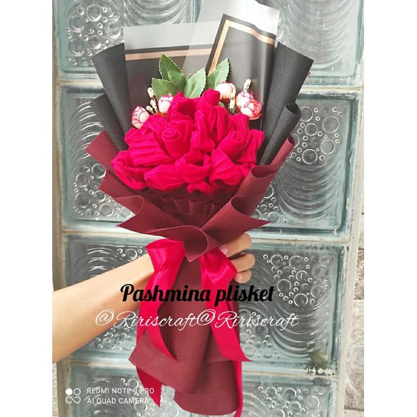 BUKET HIJAB/ BUKET WISUDA/ HIJAB PLISKET