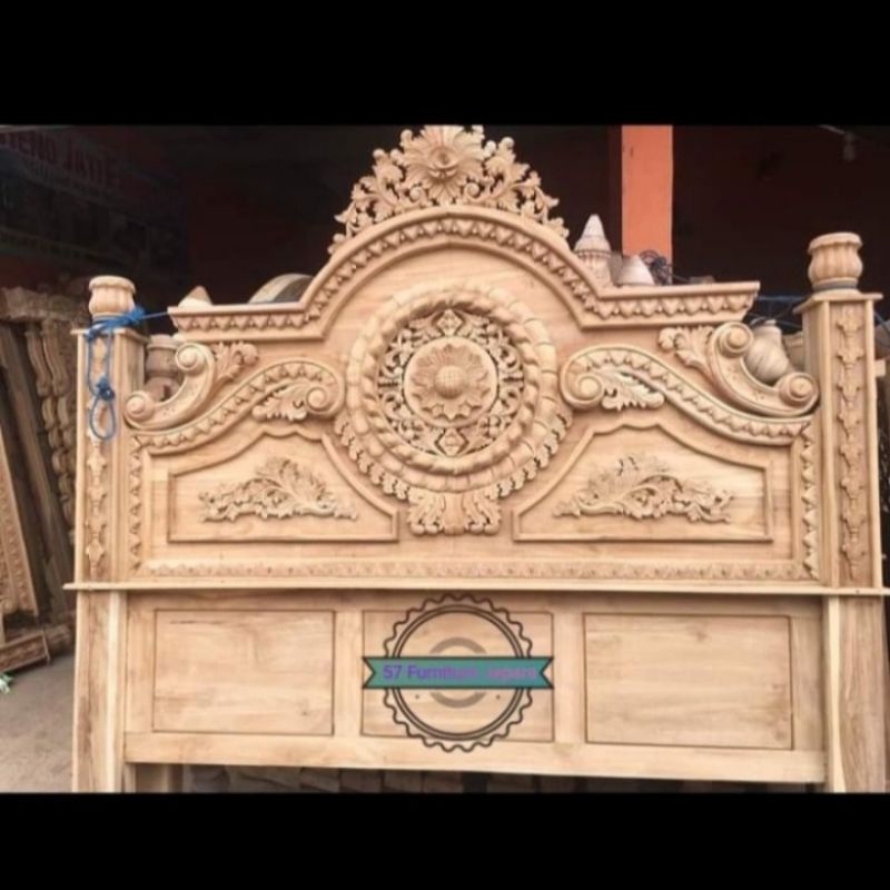 Tempat tidur /Dipan jati ukir ukuran 180cm mentahan