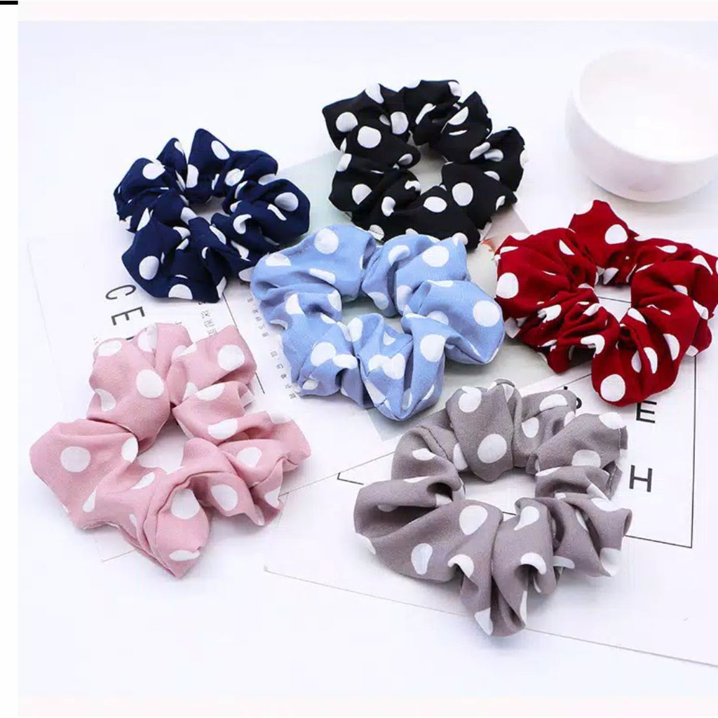 Ikat rambut kerut scrunchie ala korea style motif polkadot 1