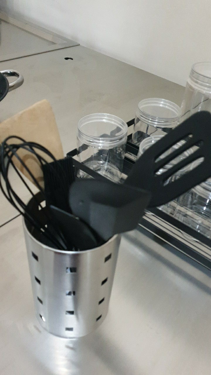 Freemir Set (5 In 1) Peralatan Masak Resistant Sillicon Kitchen Utensil Pengocok Telur Kue Spatula