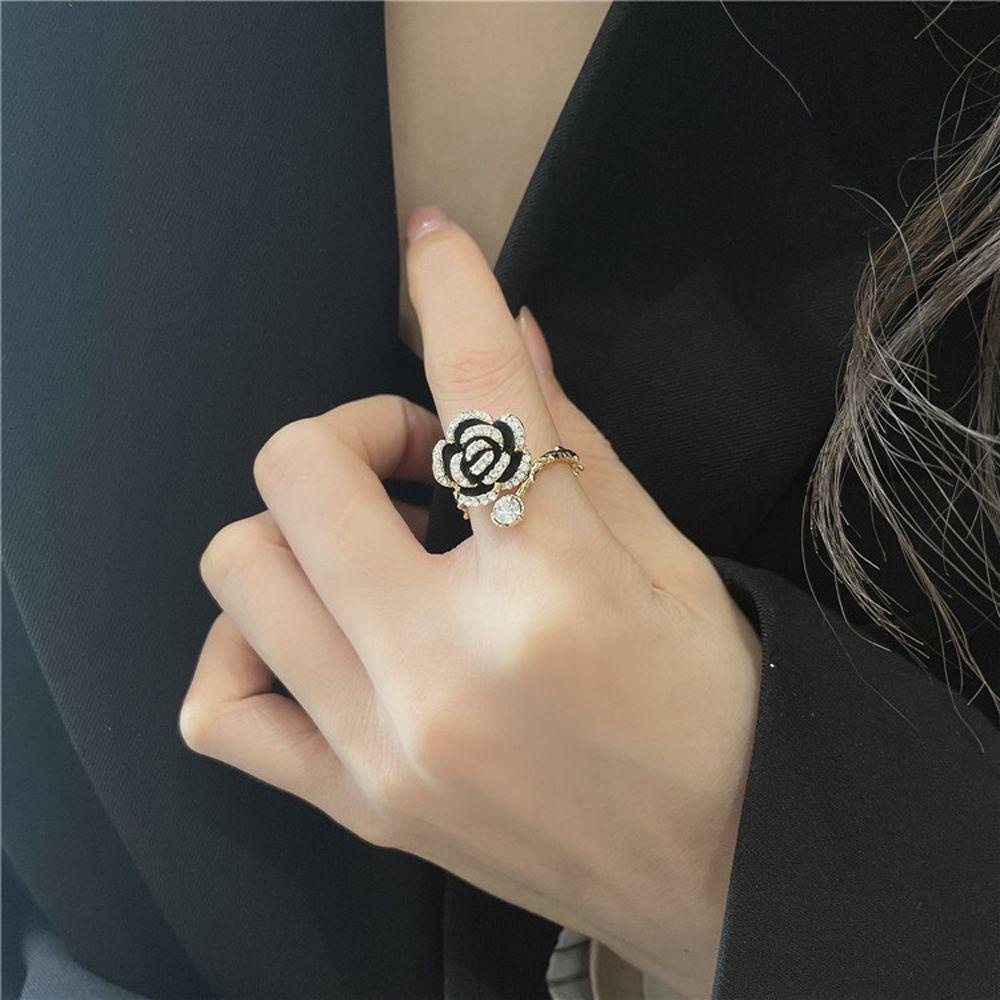 Mxbeauty Cincin Adjustable Untuk Wanita Mewah Halus Pesta Jari Perhiasan Hadiah Zirkon Logam Rings