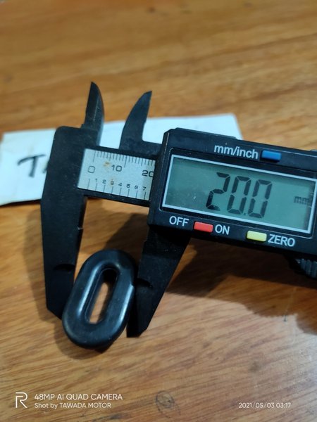 KARET BODI BODY GROMET OVAL PANJANG