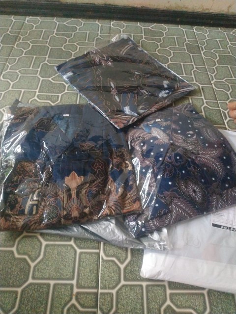 Batik Kalongan | Kemeja Batik Seragam Kantor Pria Best Seller