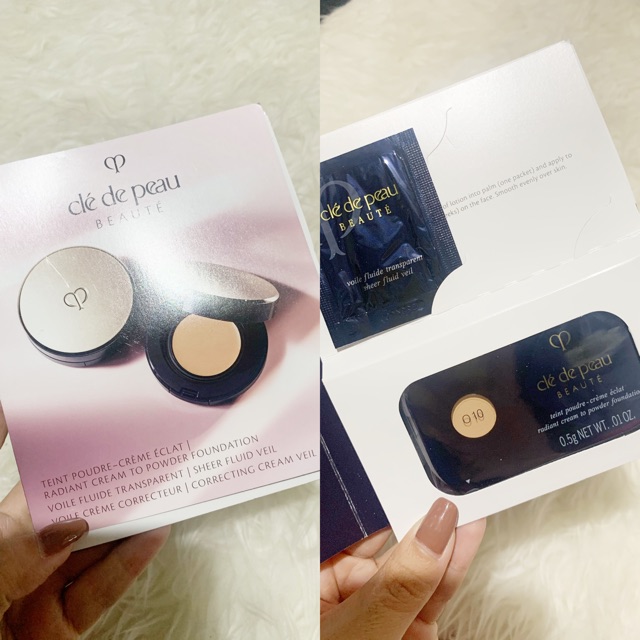 CLE DE PEAU POWDER CREAM ECLAT
