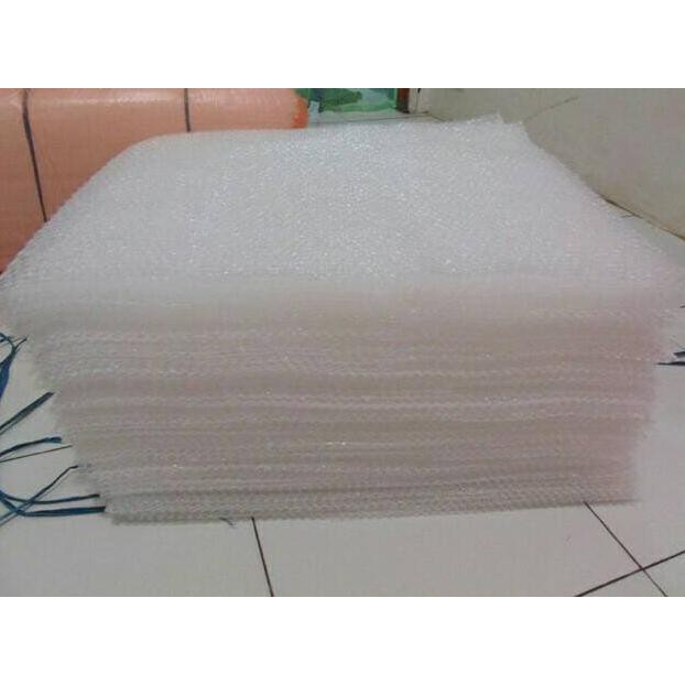 

Dijual BUBBLE WRAP SELEMBARAN UNTUK PACKINGAN BARANG Murah
