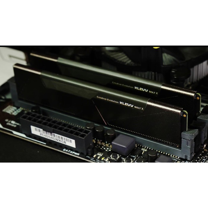 KLEVV DDR4 BOLT X Series PC25600 3200MHz Dual Channel 16GB (2X8GB)