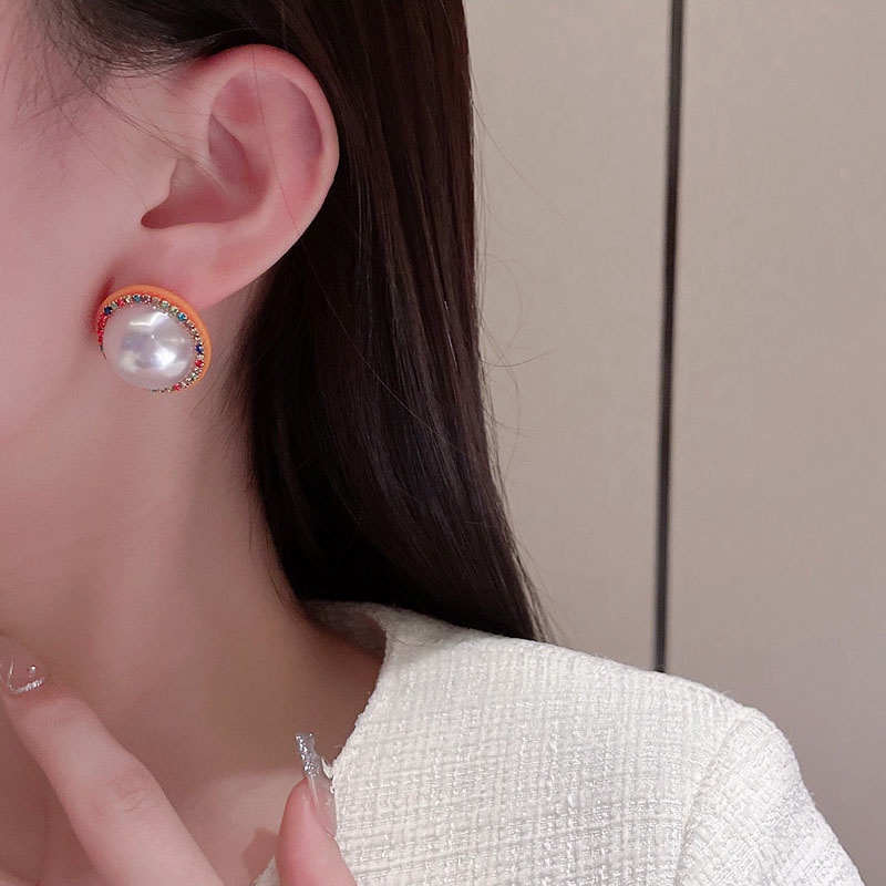 Anting Stud 925 silver needle Bentuk Lingkaran Besar Aksen Mutiara Berlian Imitasi