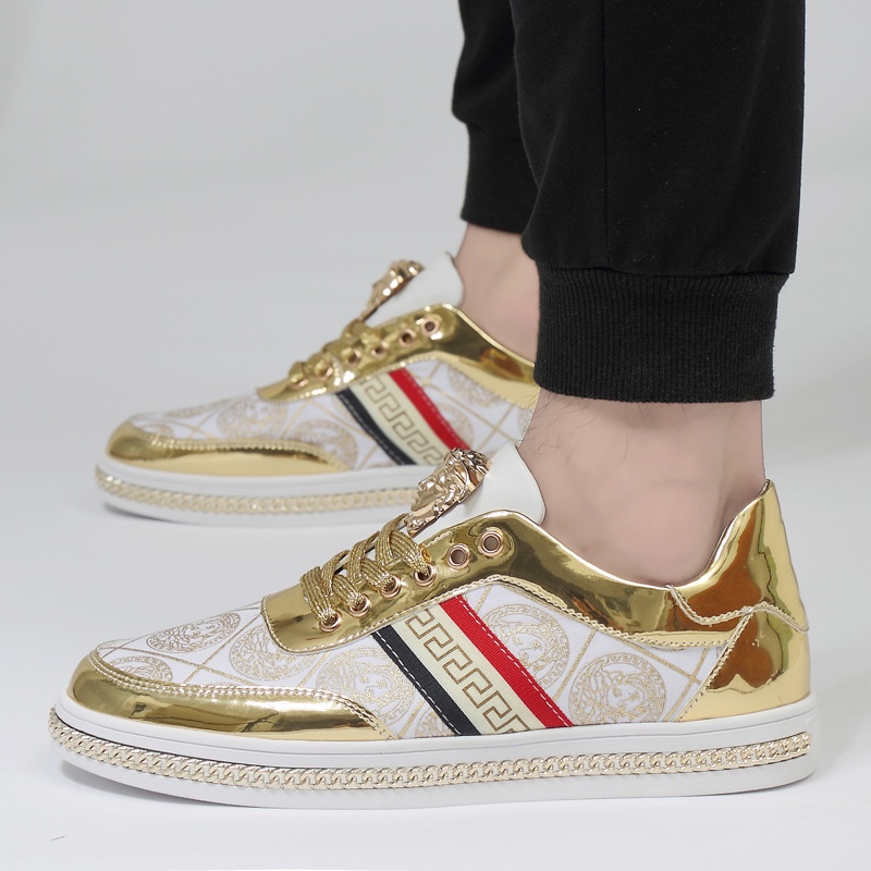 British Fashion Eropa Stasiun Papan Sepatu Pria cetak Kain Tren Kasual Sepatu Putih  Siswa  pengirim