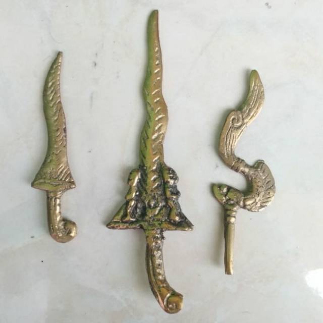 Paket Keris Betok Putut Omyang Jimbe Tombak Jatayu Antik Langka