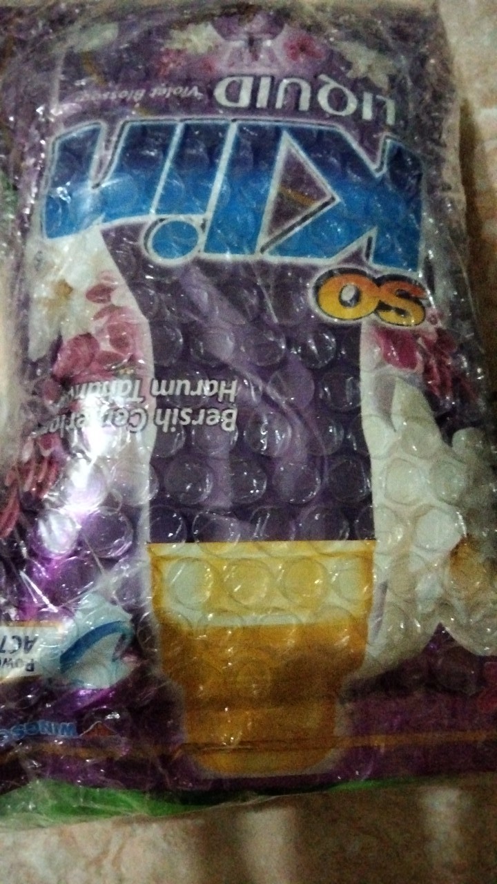 So Klin Liquid Pouch 750 Ml | Soklin Cair