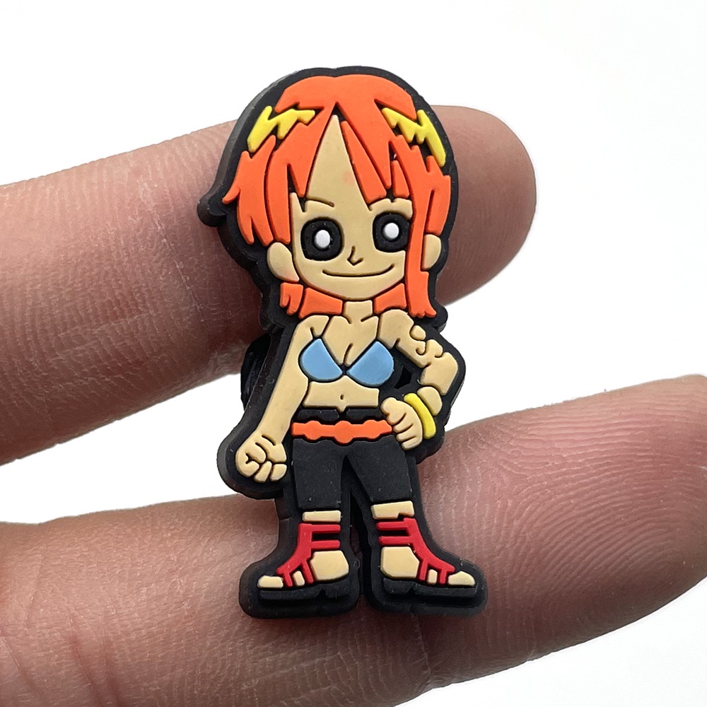 One Piece Luffy Jibbitz Crocs anime pin wanita charms sandal DIY  Aksesoris Bahan Untuk Dekorasi Sepatu Hadiah anak pria