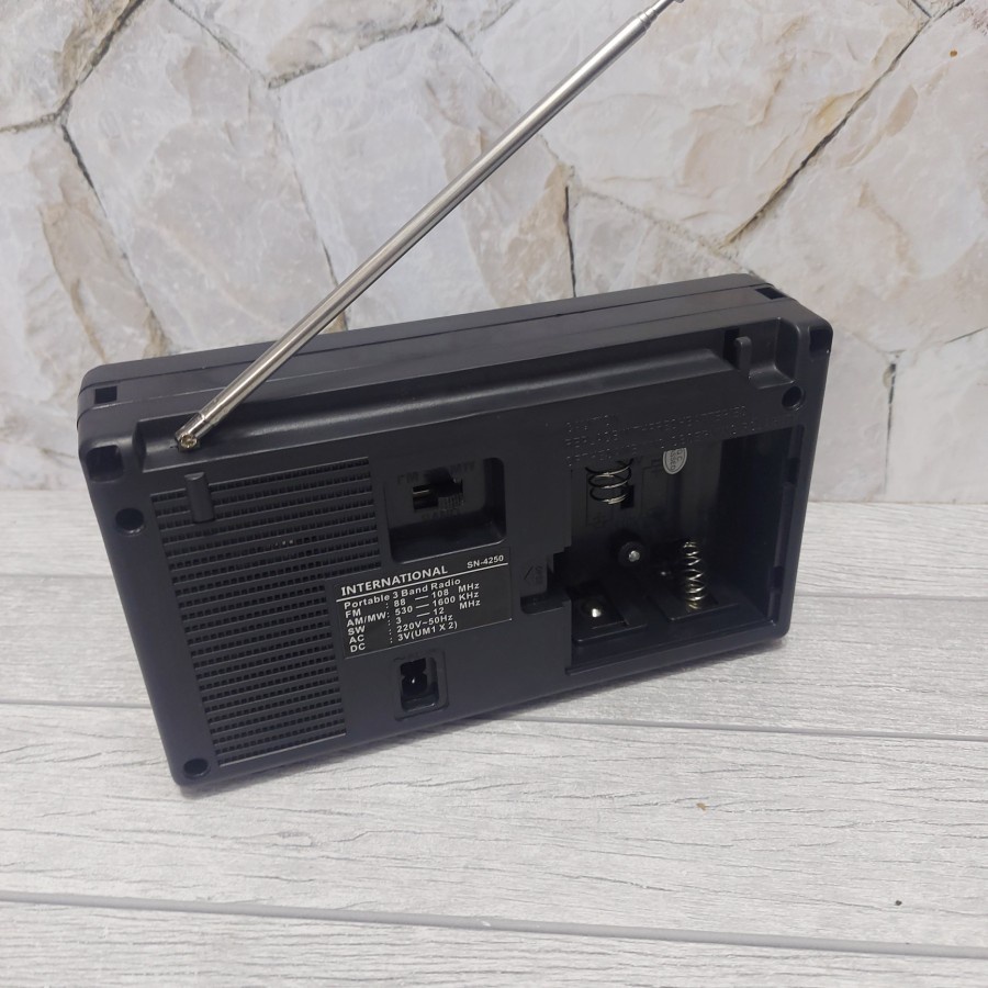 Radio Souness SNI-4250 / Radio antik jadul / Radio Portable SNI 4250