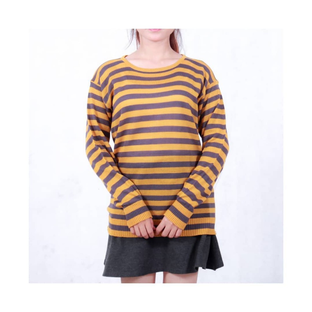 Cellia Baju Sweater Rajut Wanita