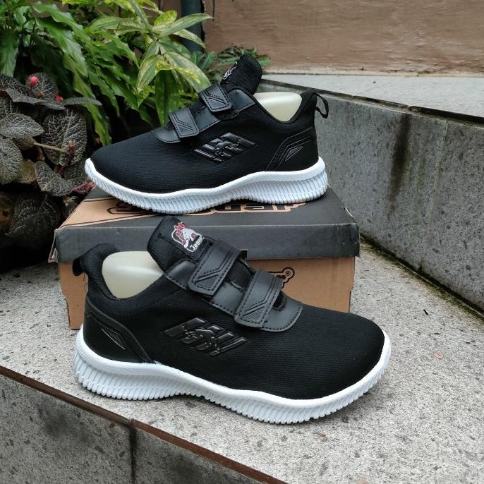 sepatu sekolah anak laki-laki perempuan TK SD pro att jaguar hitam