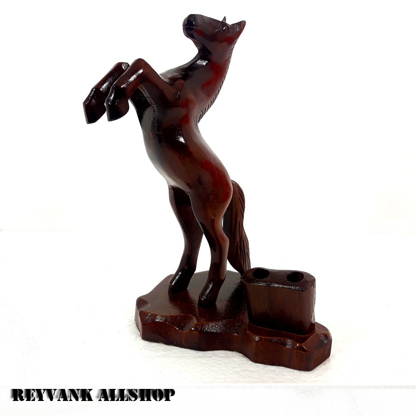 

Tempat Pensil/Bolpoin Model Patung Kuda