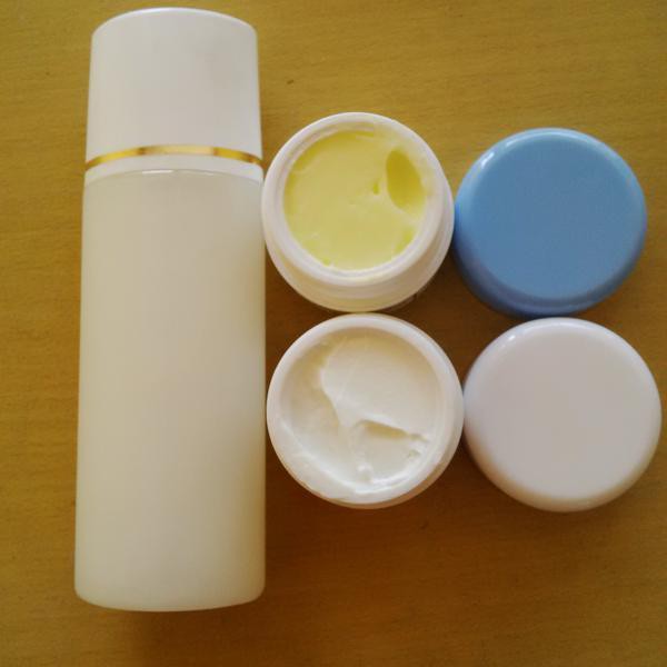 CREAM FARMA MELASMA ORIGINAL - FARMA FLEK - BEKAS JERAWAT TANPA TAS