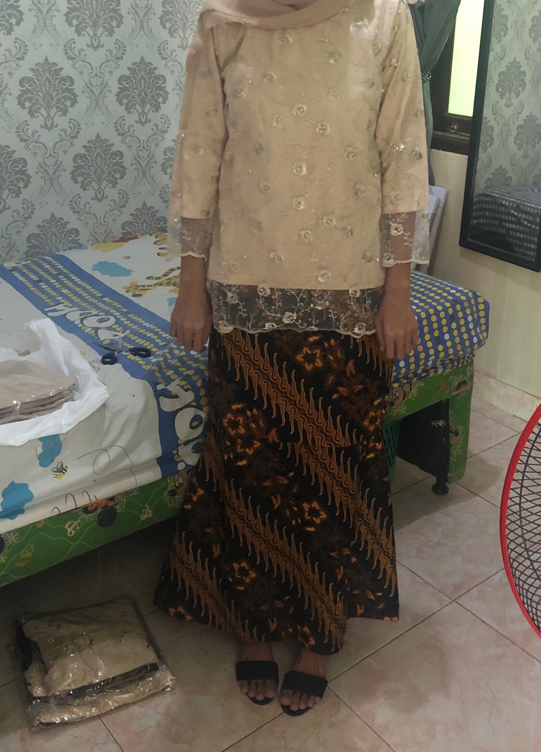 Batik Couple Keluarga Sania Ruffle Ori Ndoro Jowi Dnt Motif Madu Termurah Di