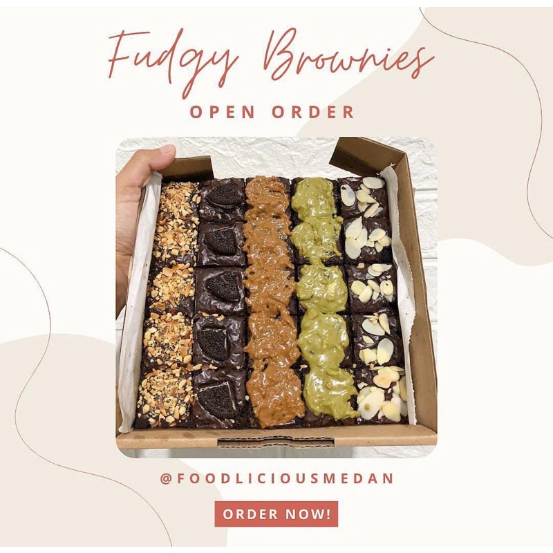 

FUDGY BROWNIES dan ucapan BIRTHDAY
