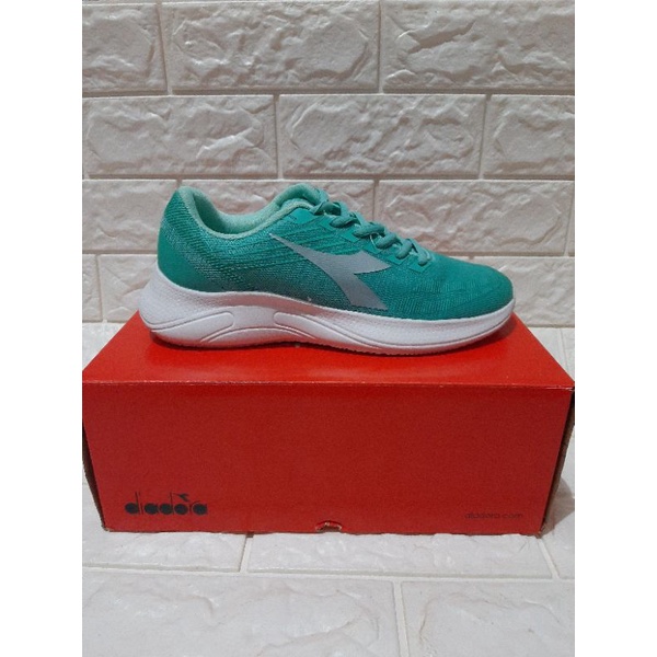 Sepatu DIADORA ENEA DIAX22F0306U