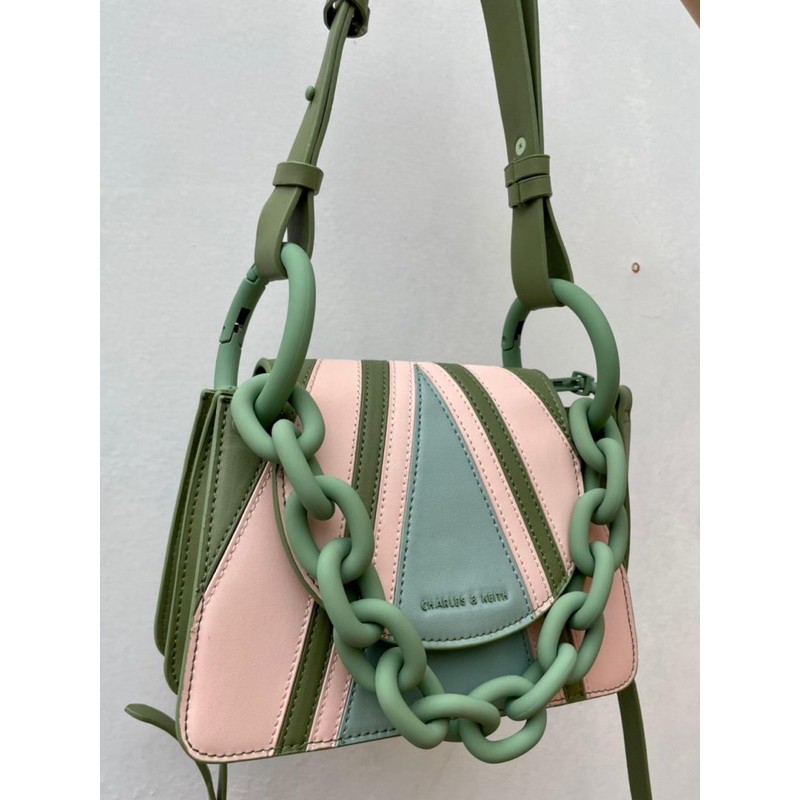 CK Chunky Chain Link Shoulder Bag