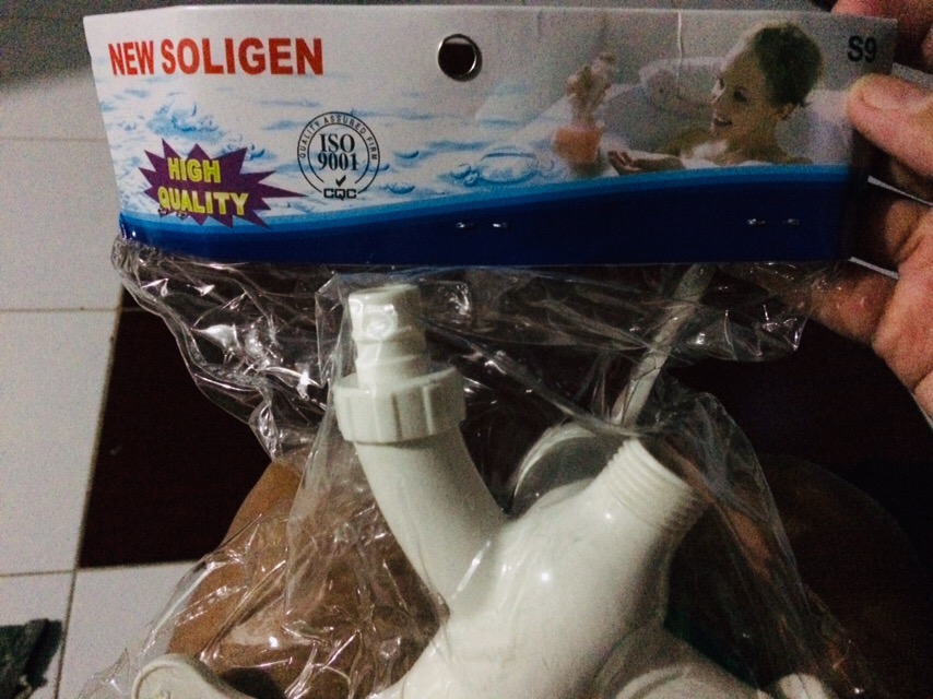 Kran Tembok Cabang Plastik Pvc New Soligen S9 Engkol