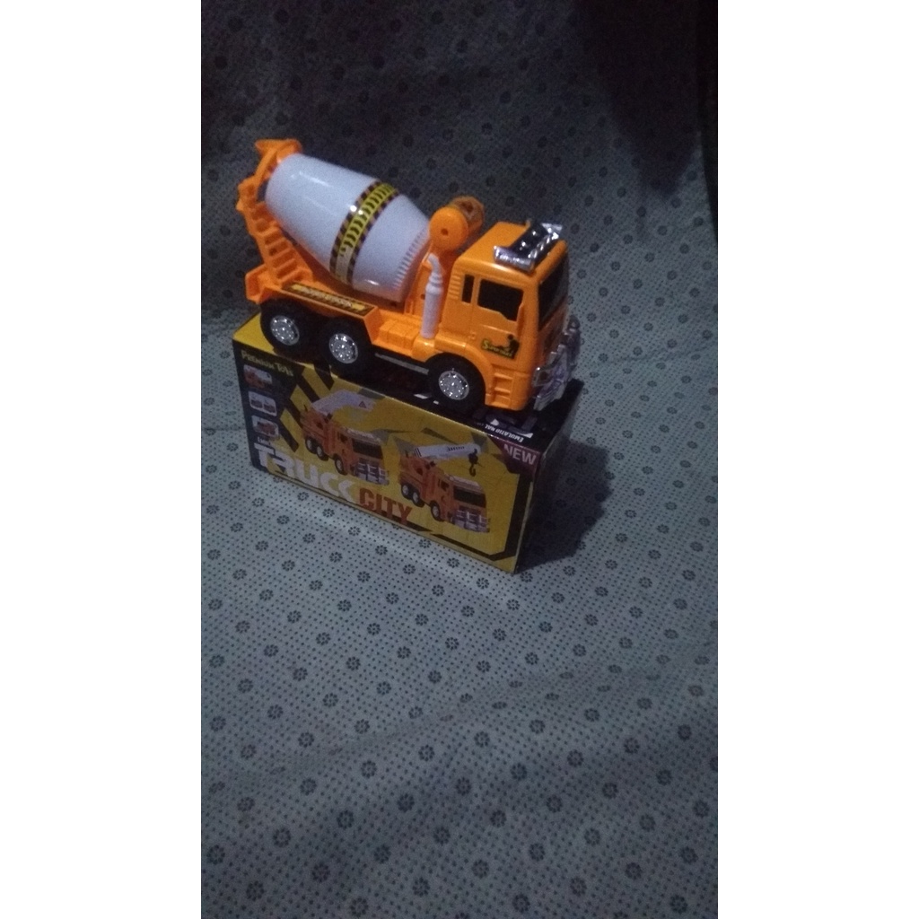 Mainan Anak Mobil Truk Molen Bisa Jalan Plus Baterai