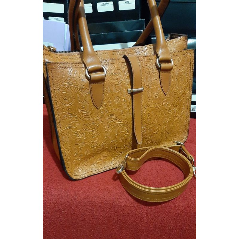 tas kulit garut  3 sekat kulit sapi motif batik