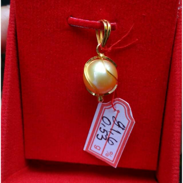 Liontin emas mutiara air laut lombok