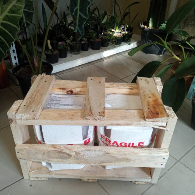 

Packing Kayu Small