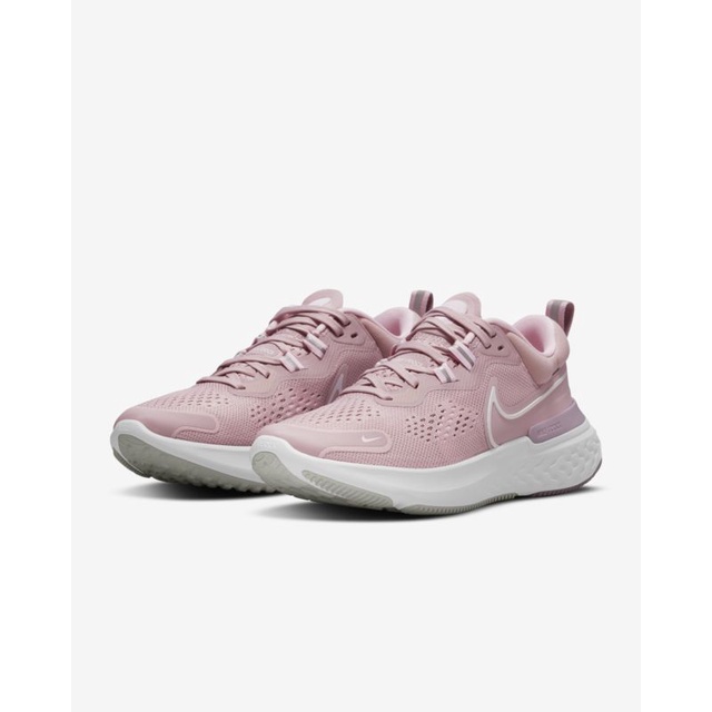 womens react miler