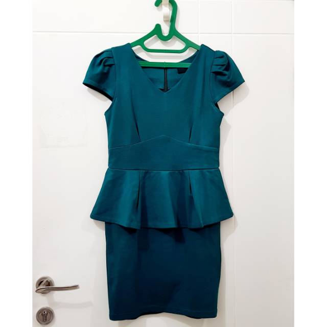 Preloved peplum dress
