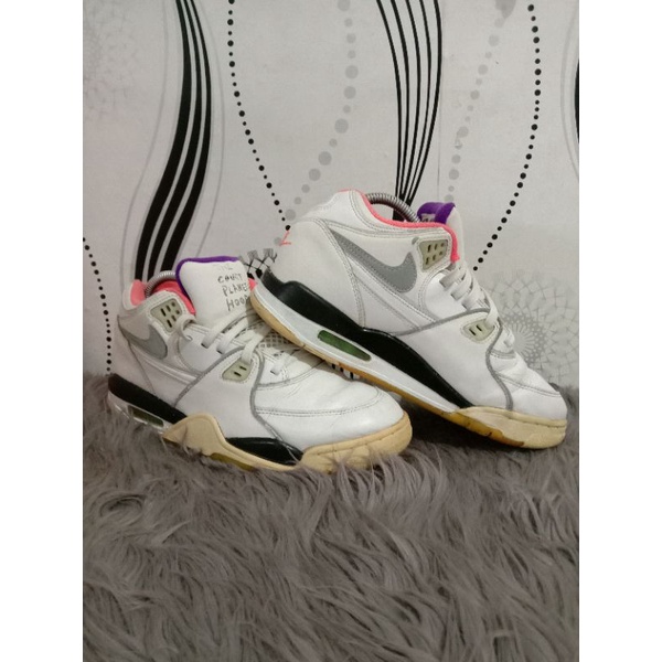 NIKE AIR FLIGHT 89 "Planet Of Hoops"