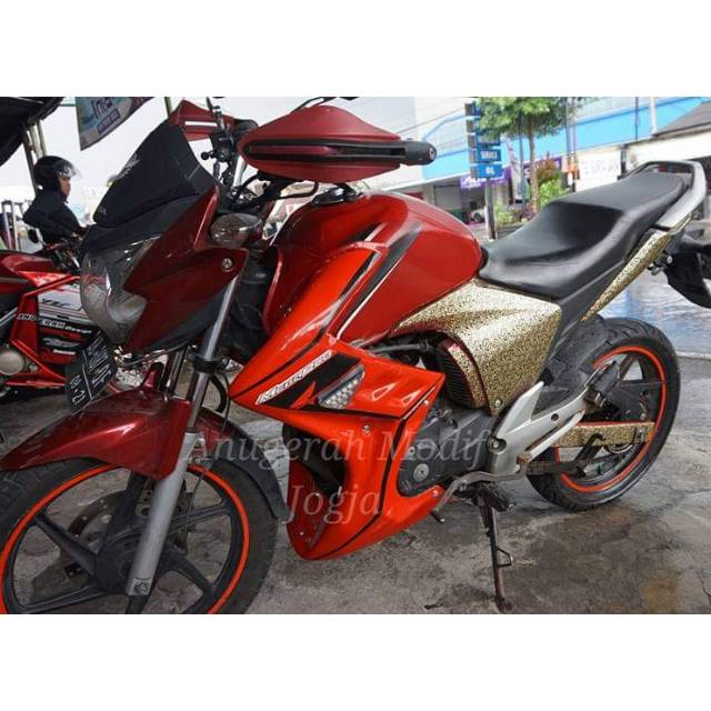 Half fairing new megapro karbu