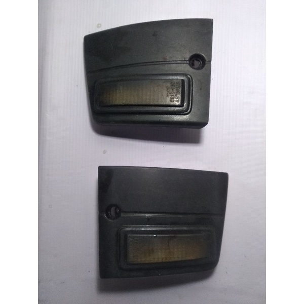 Sepasang Lampu Senja Tebeng Sayap Depan Honda Super Cup C700 C800 Original