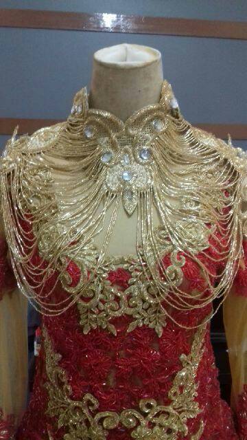 Aksesoris pengantin cleopatra