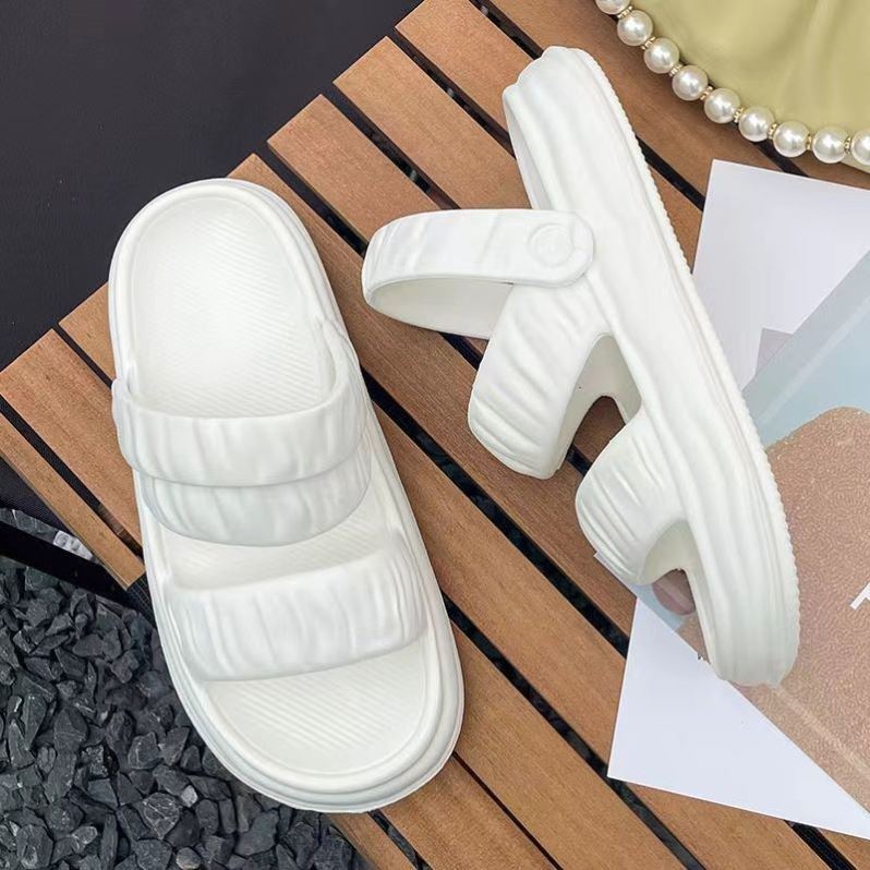 Sendal Slip On Wanita JISOO Premium Nyaman Anti Slip Ringan Sandal Slop Cewek Stylish Kekinian Terbaru Viral