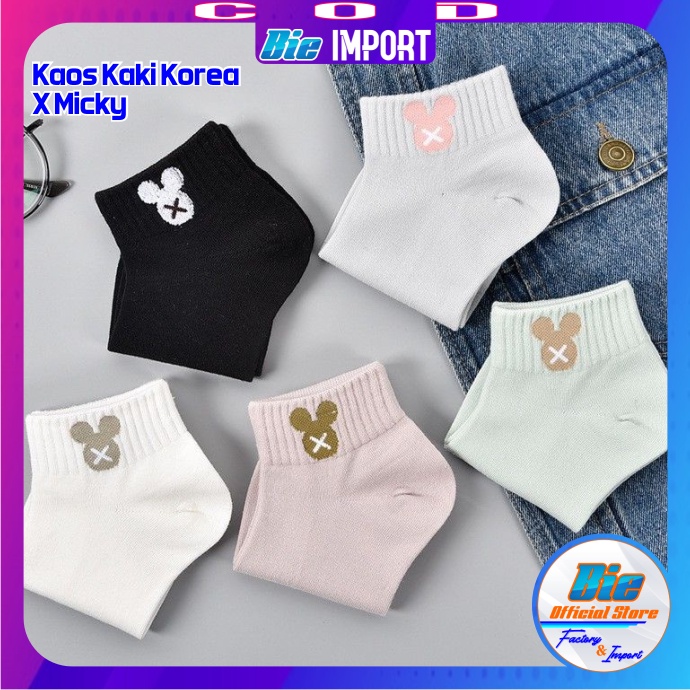 Kaos Kaki Korea Wanita Motif X Micky Impor Best Seller