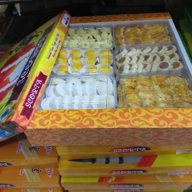 

Kue paket lebaran