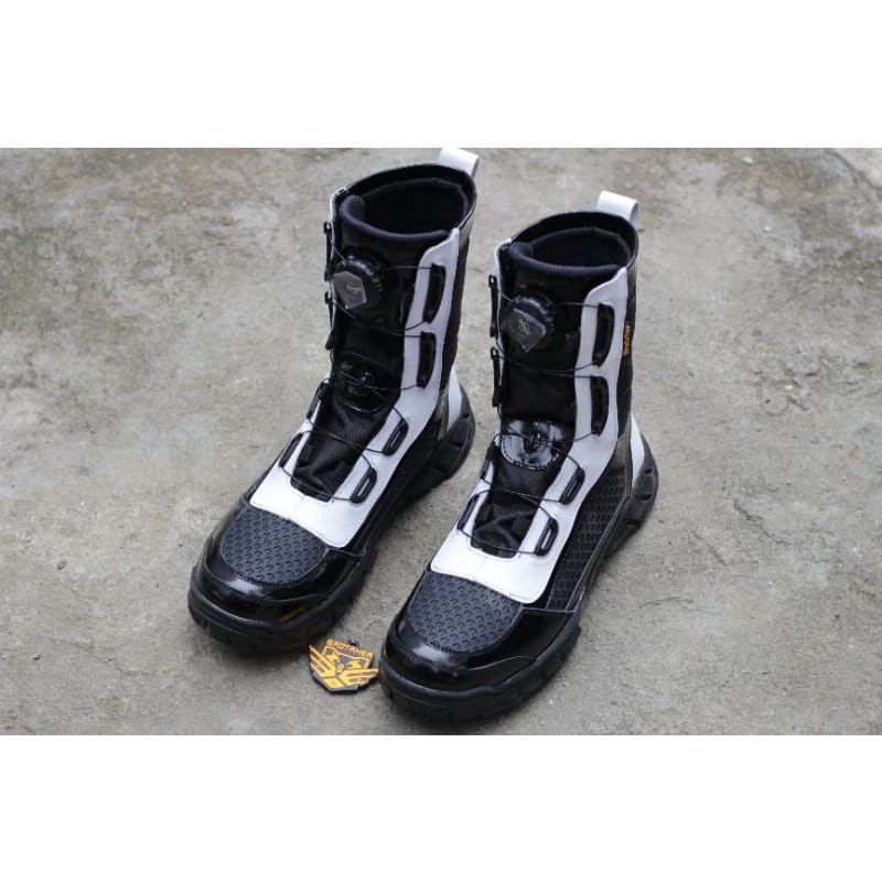 sepatu PDL  tali putar provos polri kulit mengkilap