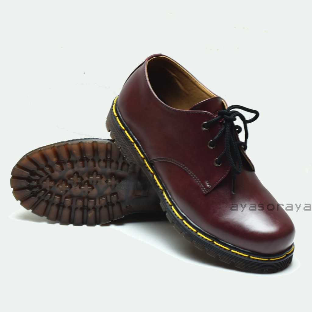 sepatu docmart dr martens