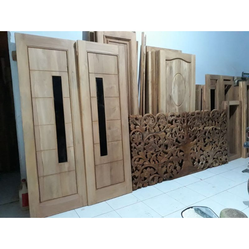 Pintu kupu tarung kayu jati / pintu kayu jati / pintu minimalis / pintu kamar