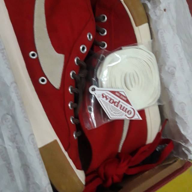 Compass gazelle high red gum