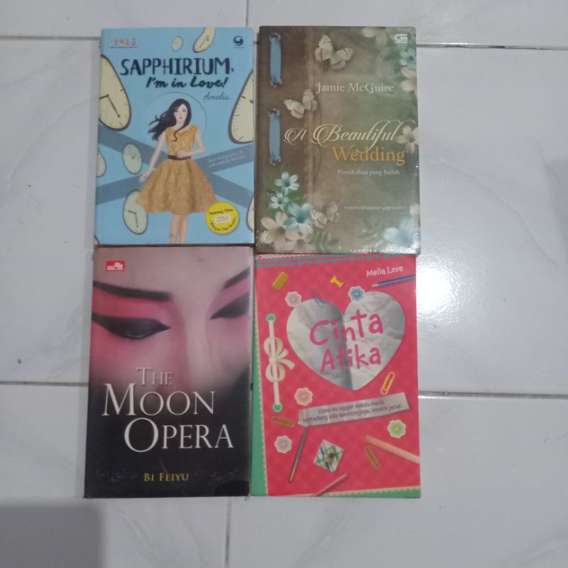 ( PROMO ) Obral paket murah ( isi 4 buku ) Novel remaja // fiksi // non fiksi // best seller // fantasi // romance // original // baru // new old stock-Paket 19