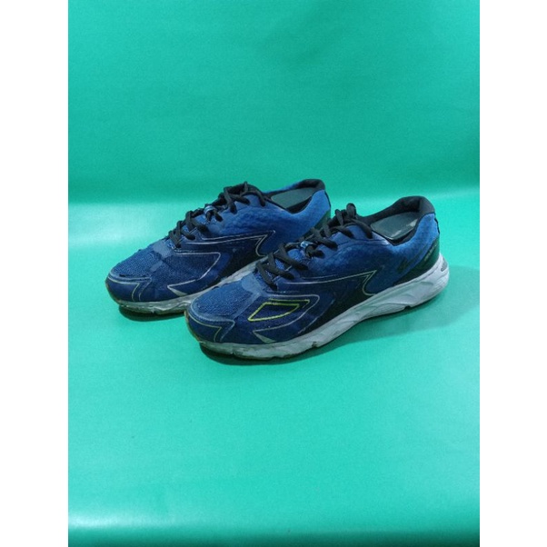 sepatu running eagle blue ORI 42