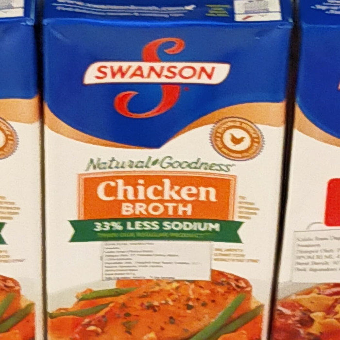 

FLASH SALE - SWANSON CHICKEN BROTH 33% LESS SODIUM 1LTR KALDU AYAM